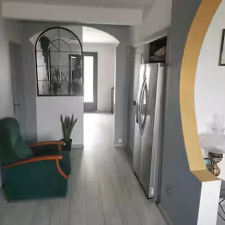 Maison Rosy